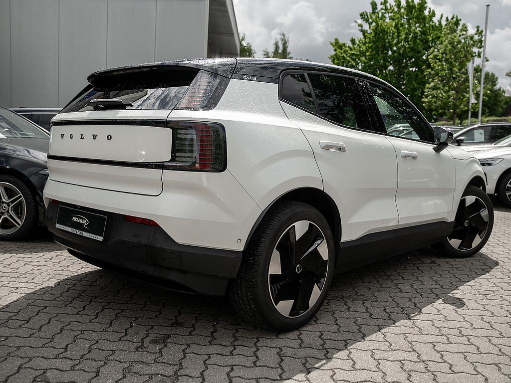 Volvo EX30 Single Extended Range Ultra