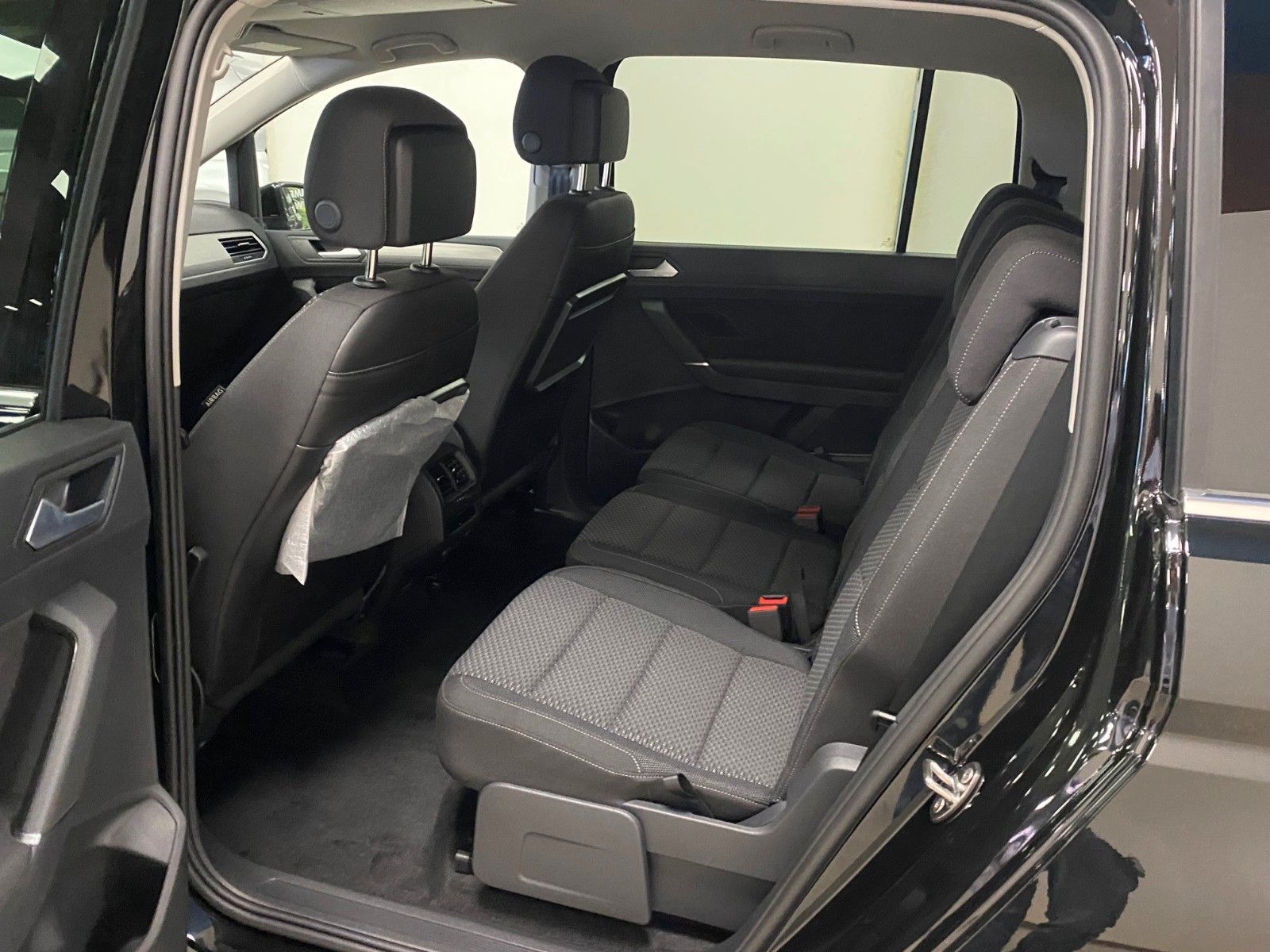 Fahrzeugabbildung Volkswagen Touran 1.5 TSI OPF DSG+ACC+NAVI+4J. GARANTIE+AHK