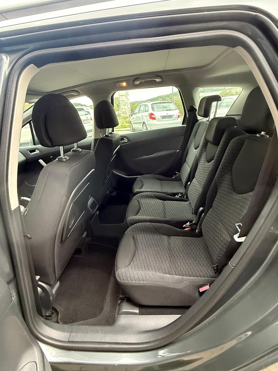 Peugeot 308 2009 — photo 6