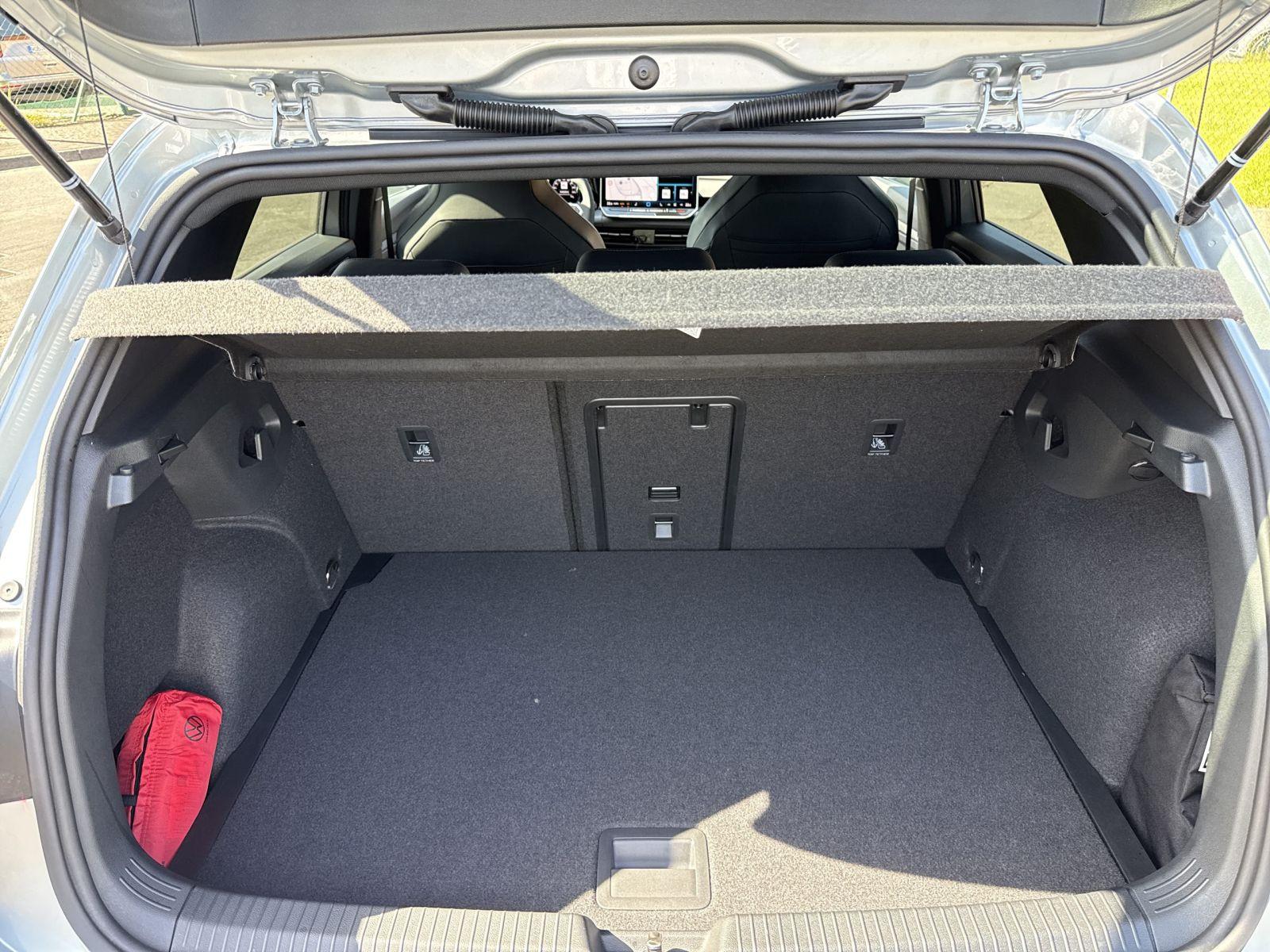 Volkswagen Golf VIII R-Line 1.5 eTSI DSG, HEAD-UP, NAVI, миниатюра 13