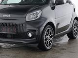 Smart fortwo EQ Pulse Exclusive 22kW Winter LED Kamera - Smart Gebrauchtwagen von 2024