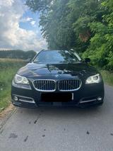 BMW 520d Touring A - HEADUP/LEDER/HU neu/SHZ
