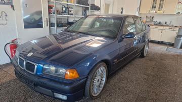 1994 Alpina B3 照片 1