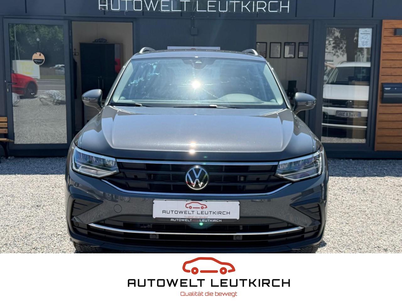 Volkswagen Tiguan Move 2.0TDI CAM PDC NAVI AHK ALLWETTER