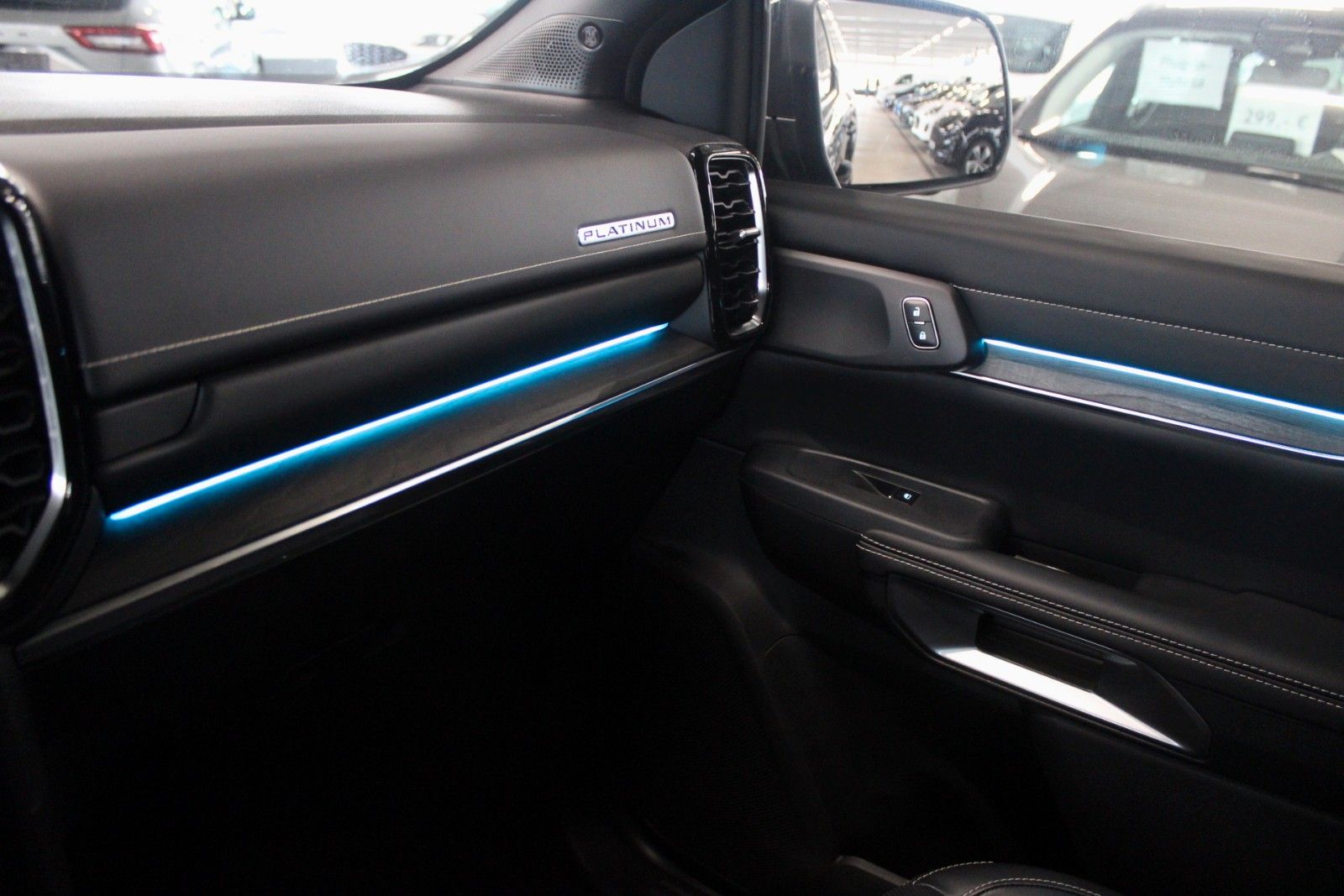 Fahrzeugabbildung Ford Ranger Platinum Automatik LEDER AHK ROLLO STDH