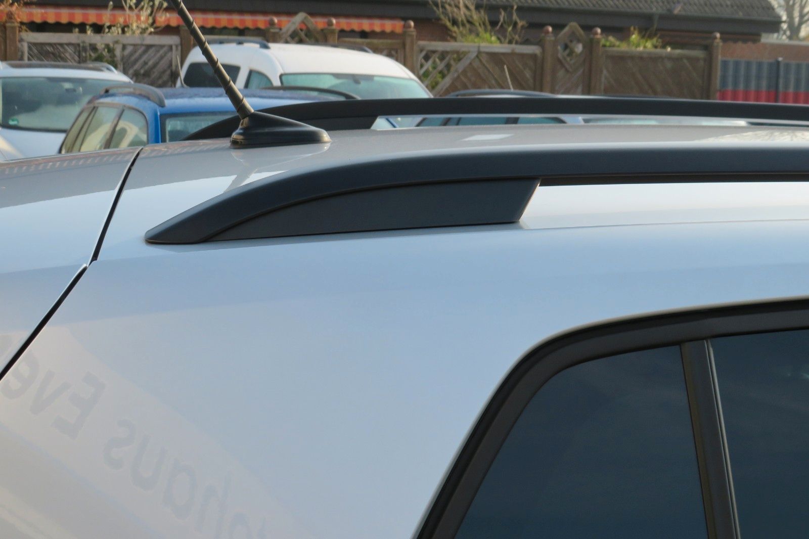 Fahrzeugabbildung Volkswagen T-Cross Active ACC NAVI APP GJ SITZH. PDC 1HD