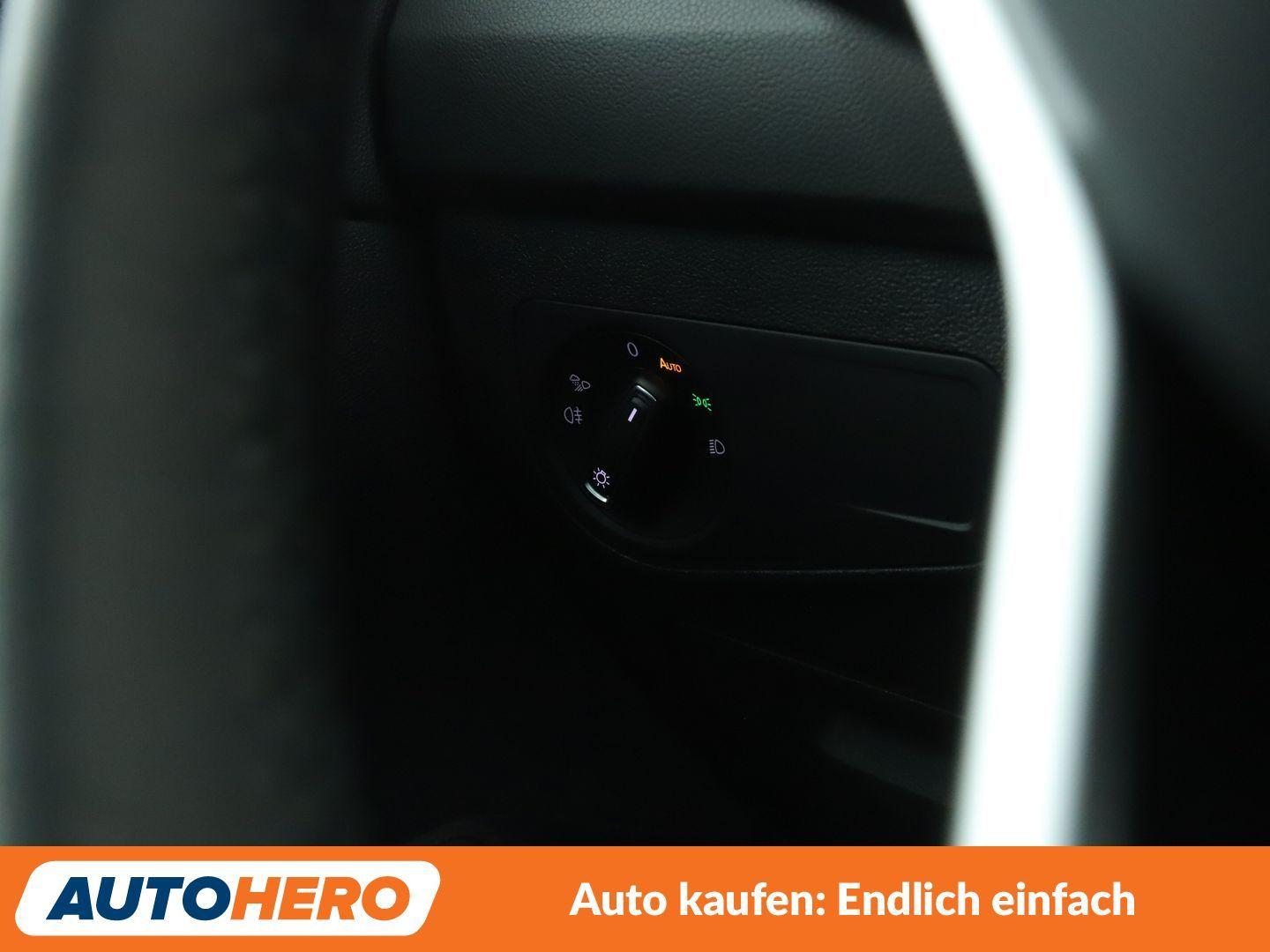 Volkswagen Tiguan 1.5 TSI ACT Elegance Aut.*NAVI*LED*ACC*