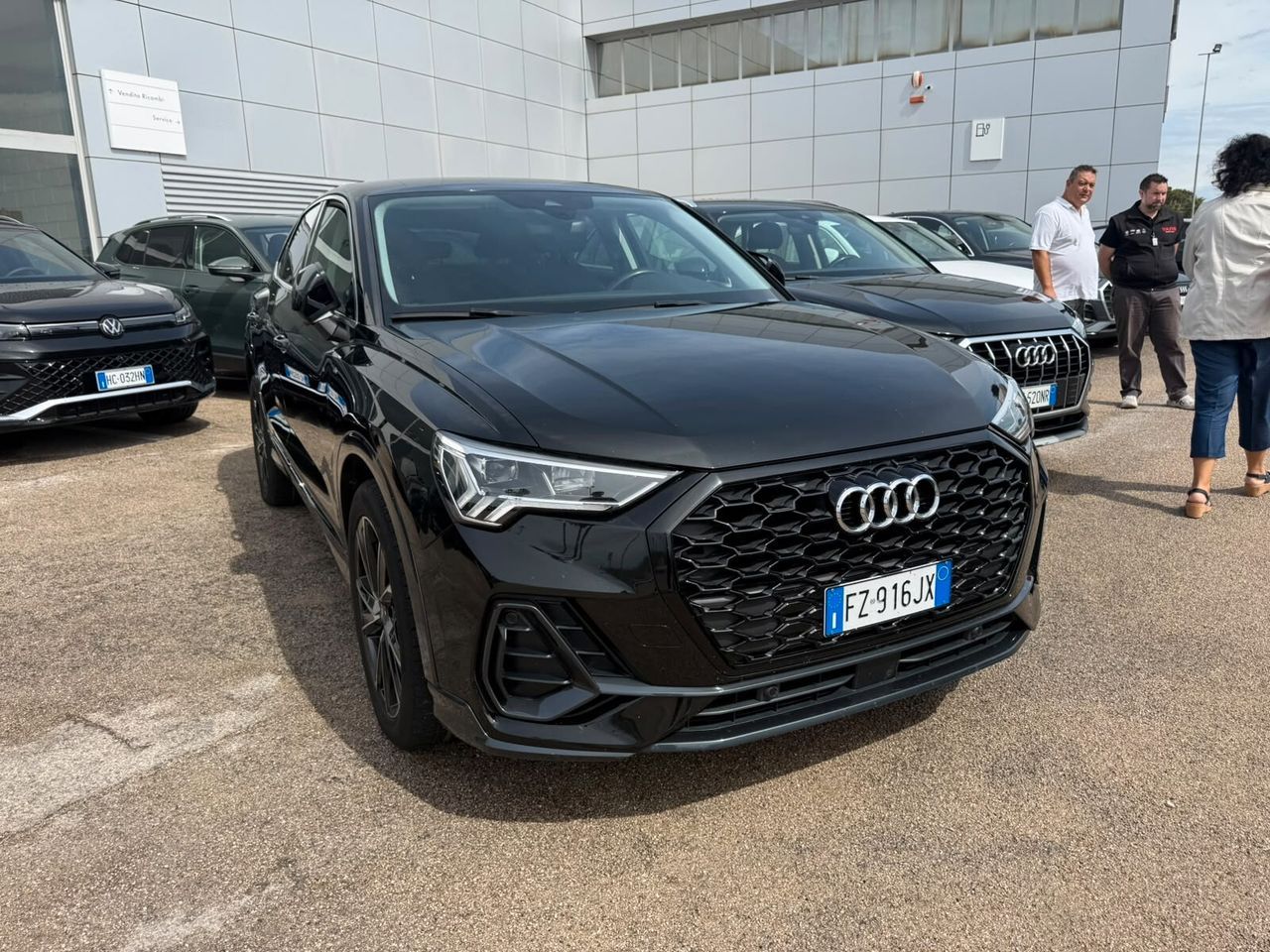 Audi Q3 35 TDI quattro S line edition imagem 3