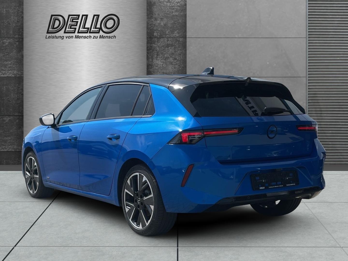 Opel Astra Electric Ultimate Pano ACC 360° Alcantara