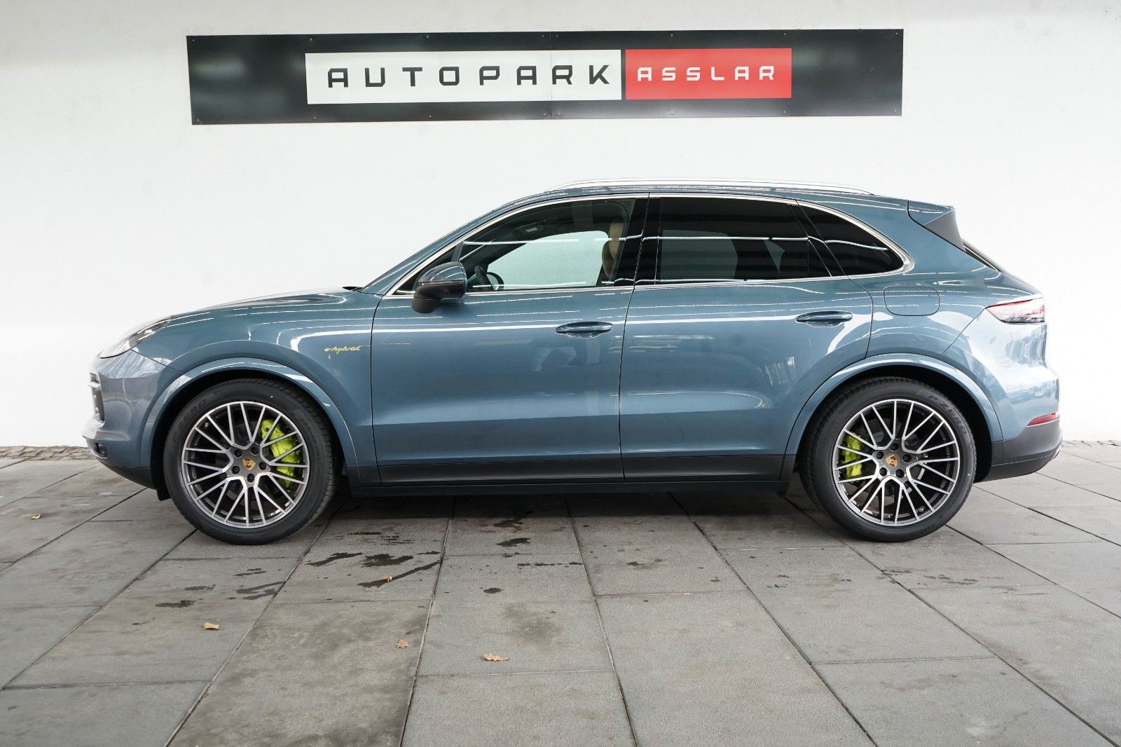 Porsche Cayenne E-Hybrid/154km/LUFT/PANO/AHK/14W/21z foto 5