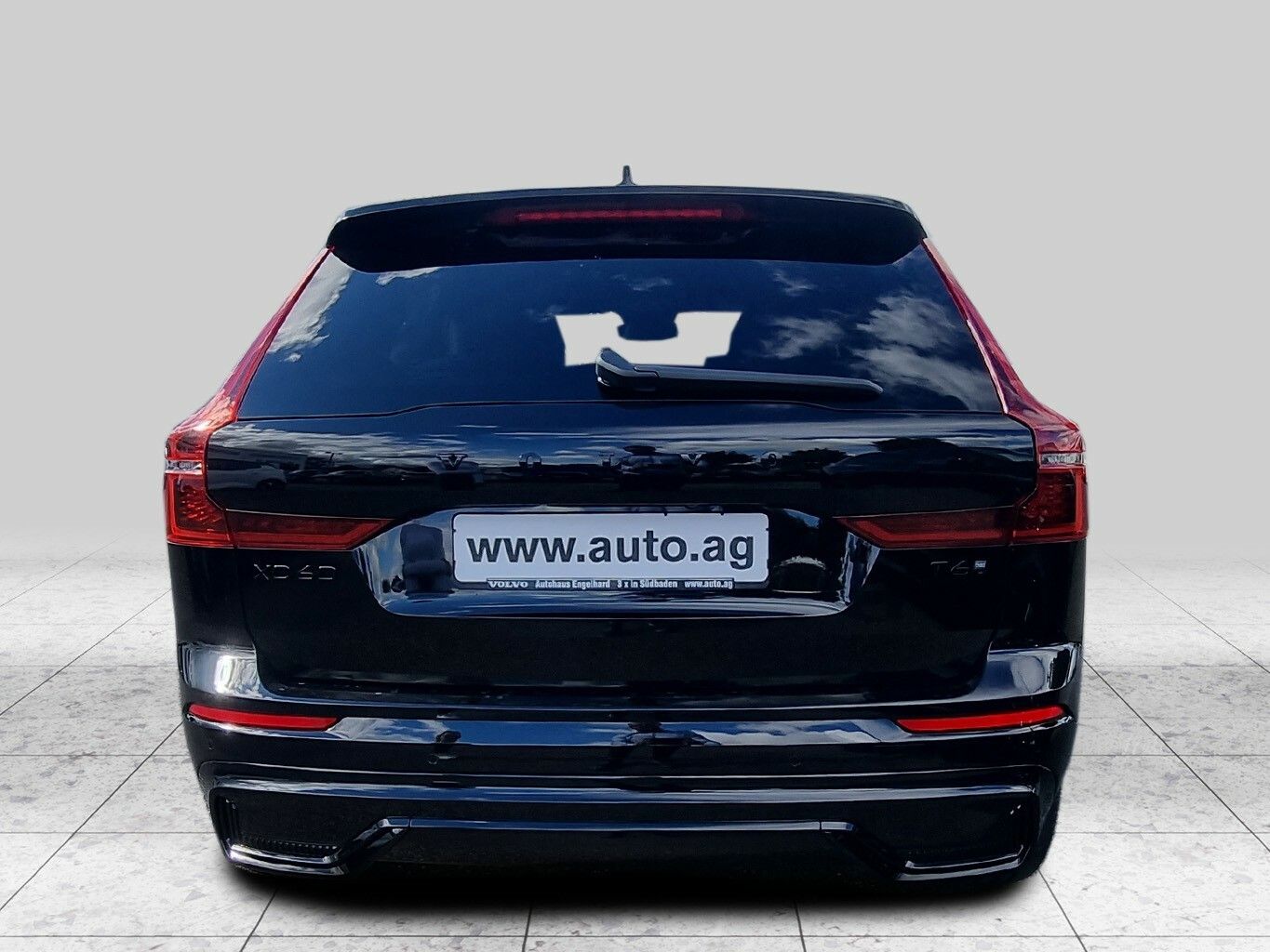 Volvo XC60 T6 BLACK EDITION imagem 3