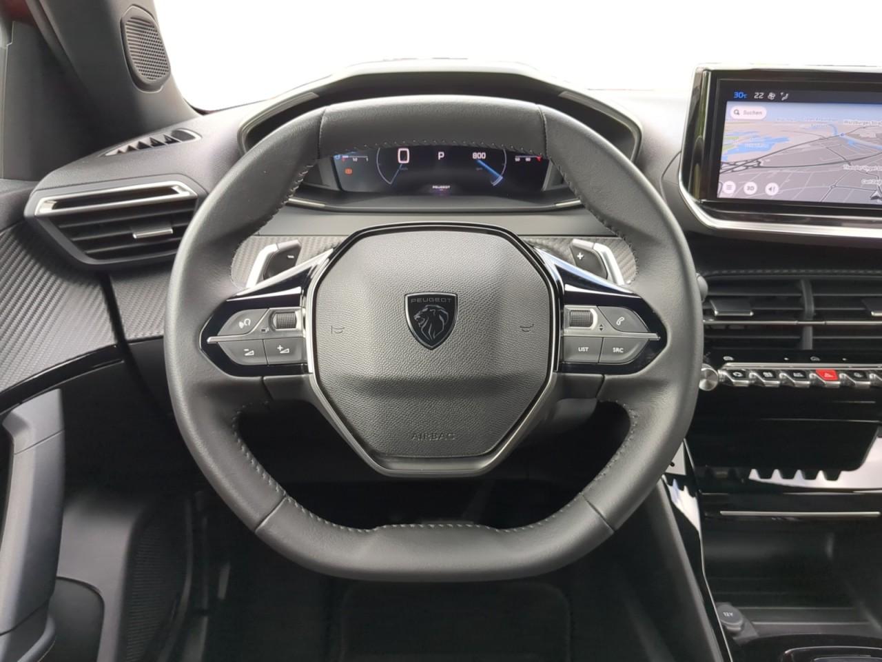 Peugeot 2008 AllureBlueHDi 130 EAT8+Temomat+NAVI+DAB+LED