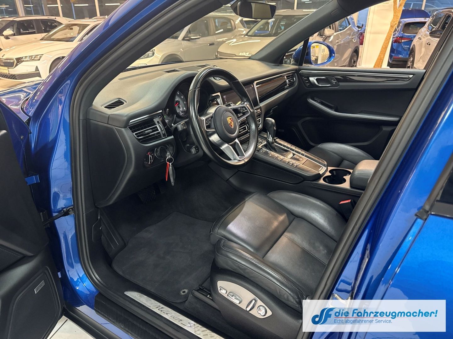 Fahrzeugabbildung Porsche Macan S El. Panodach Navi Memory Sitze Soundsyst