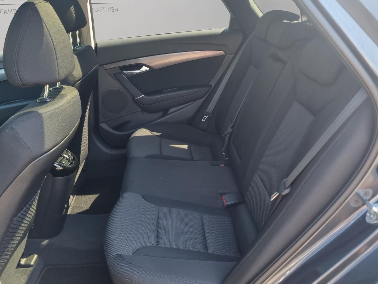Hyundai i40 cw 1.7 CRDi blue TOP-AUSSTATTUNG