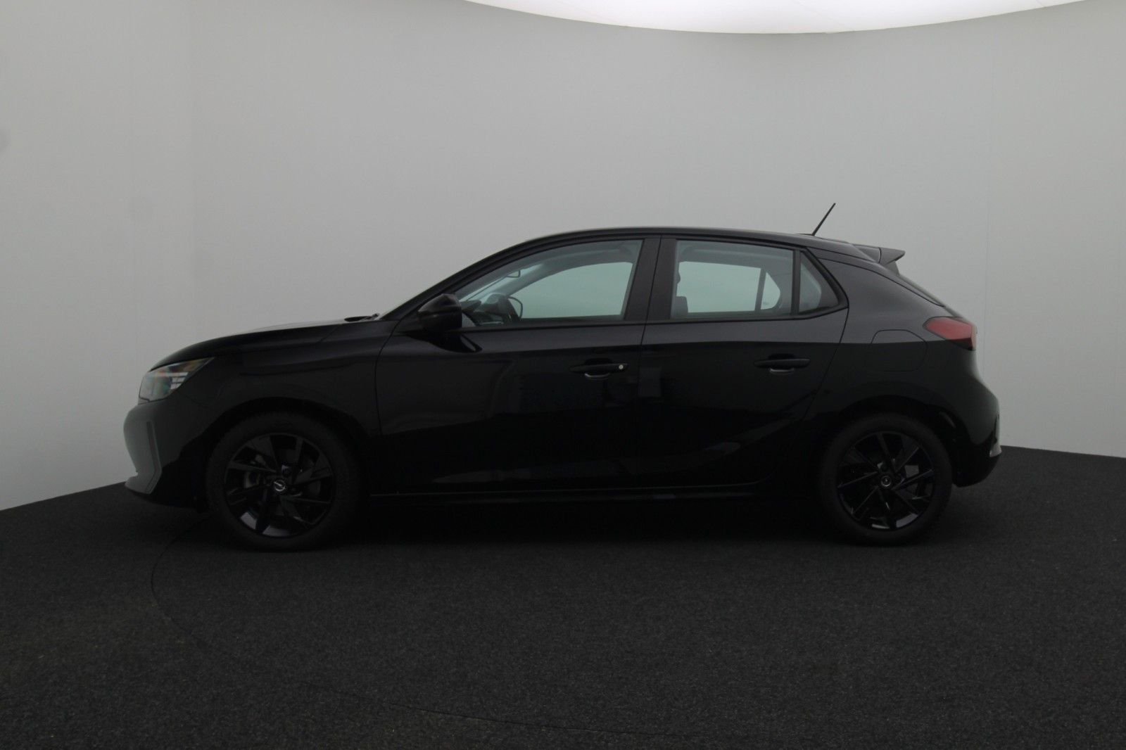 Fahrzeugabbildung Opel Corsa 1.2 F Basis