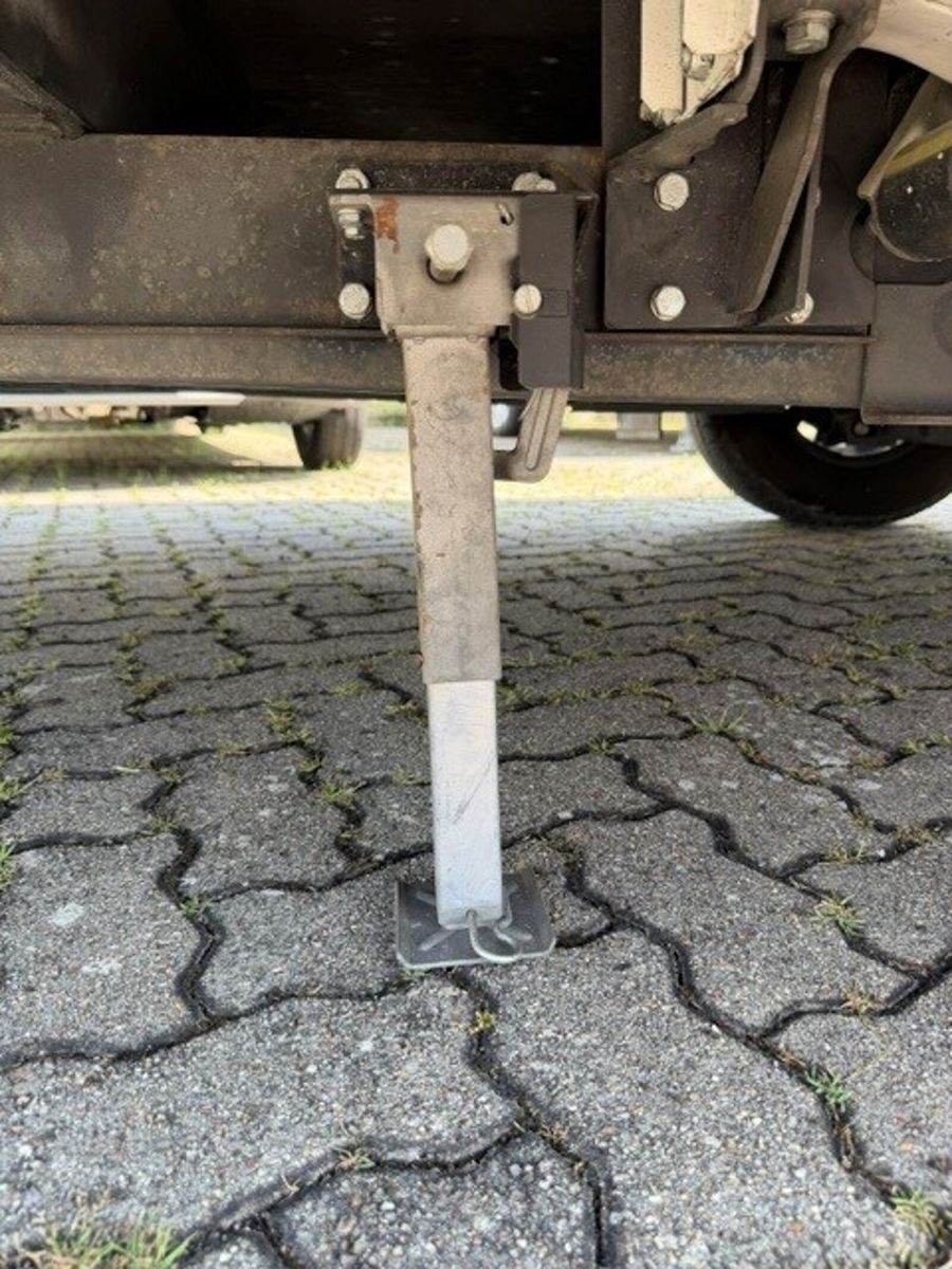 Fahrzeugabbildung Carado T 447 AHK TV Markise Fahrradträger Backofen