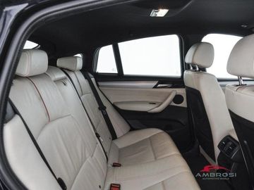 BMW X4 - 11