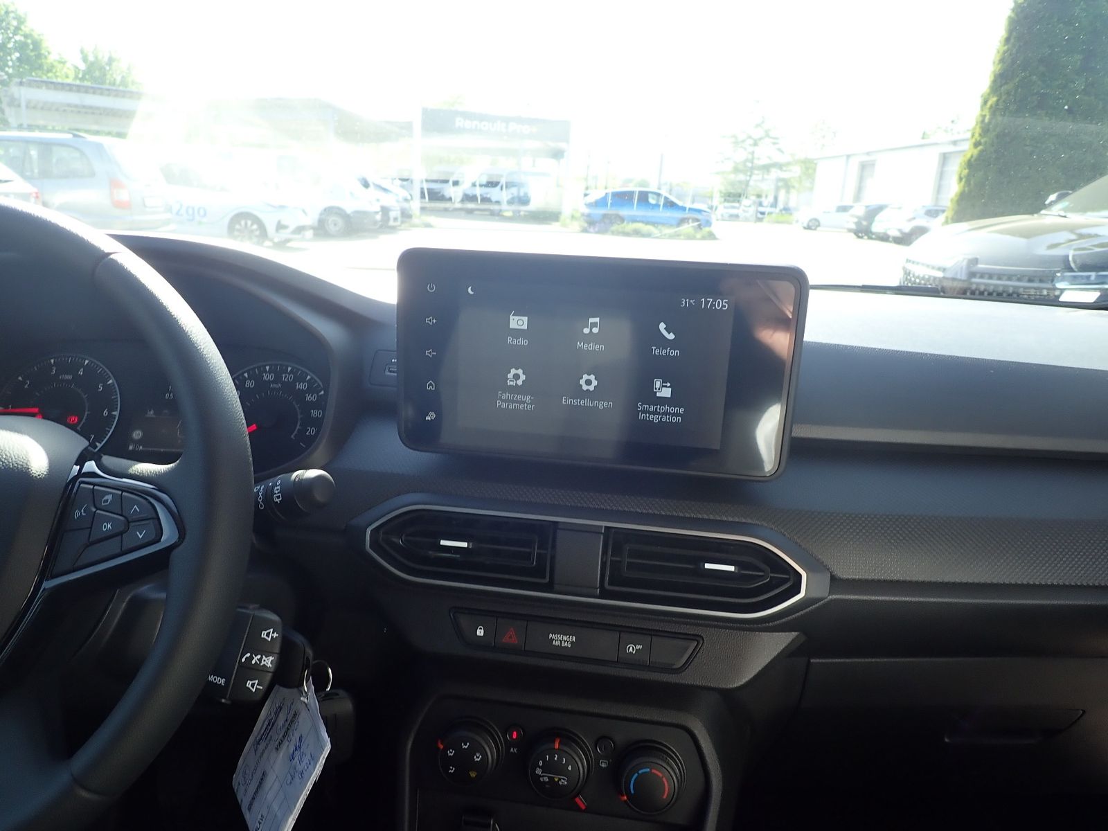 Fahrzeugabbildung Dacia Sandero Essential SCe 65
