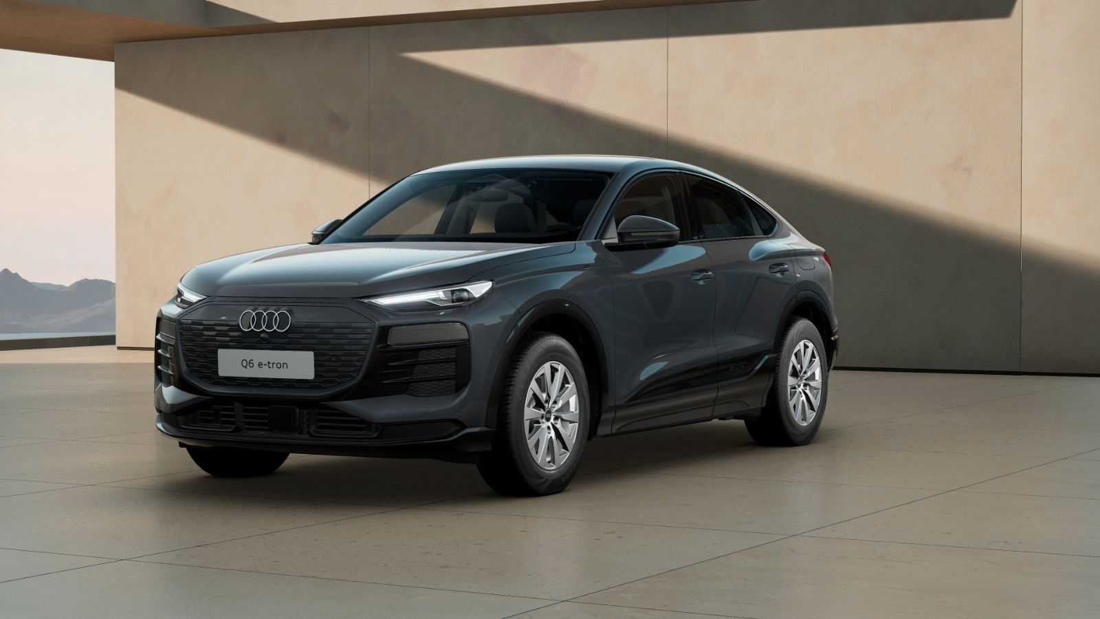 Audi Q6 e-tron -