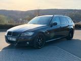 BMW 330D E91 AHK+PDC+SHZ+PANO+H&M+TEMP+XEN... - BMW 330: Kombi, E91 330d