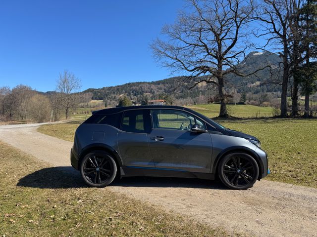BMW i3s (120 Ah), 135kW s; H&amp;K, ACC, LED, Scheckheft
