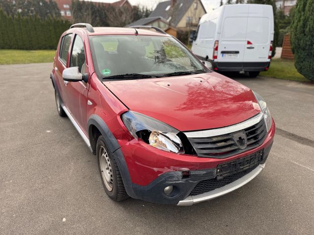 Dacia Sandero Stepway 1.6/2.Hand/Scheckheft/Klima