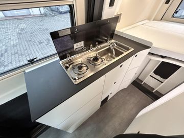 Westfalia James Cook 600 D Premium Solar 18 Aufstelldach