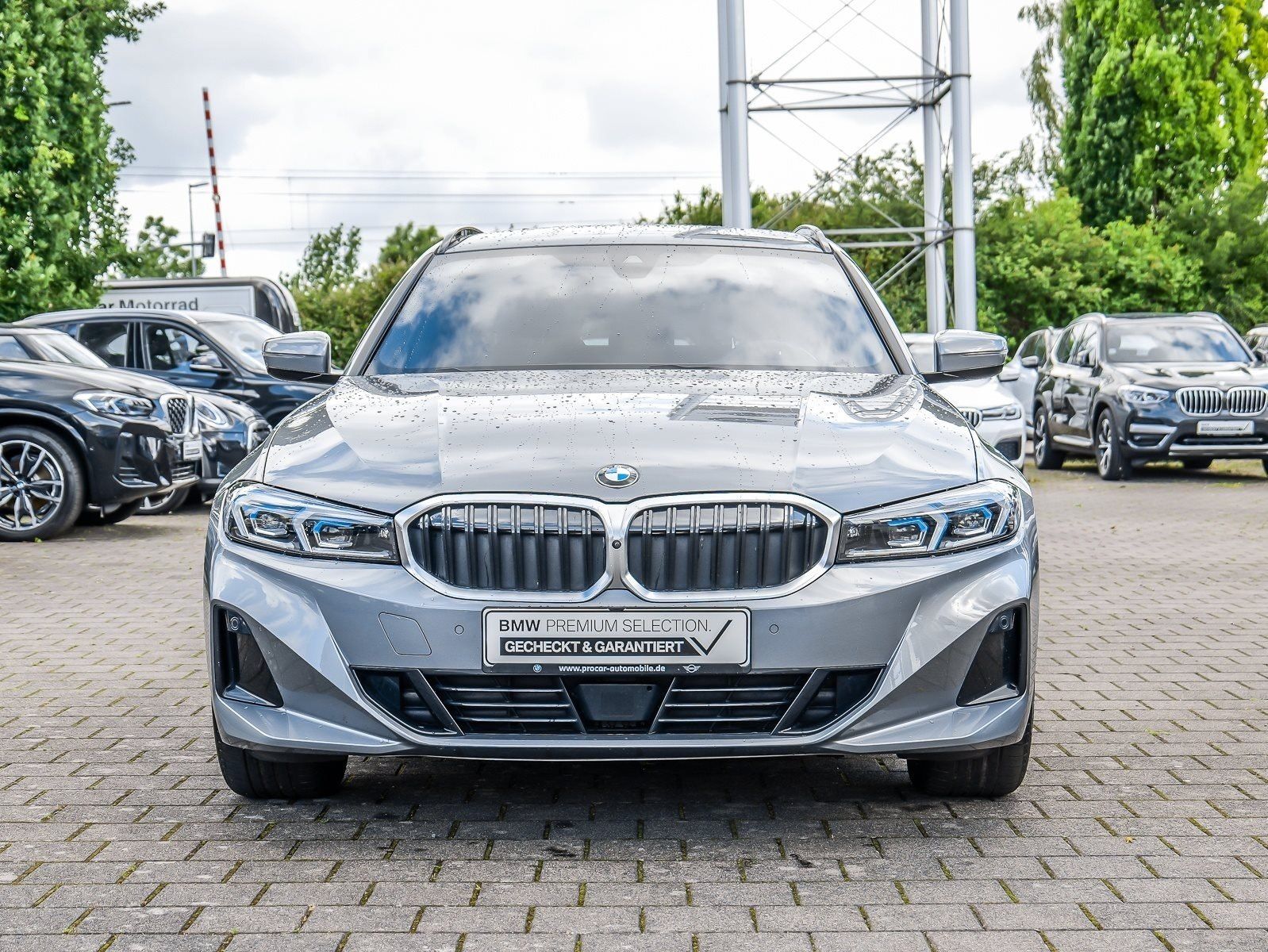 BMW 318i Touring HUD ACC RFK NAVI LED Sound Syst. foto 8