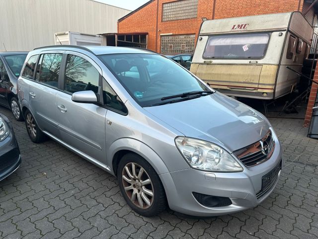 Opel Zafira B Selection