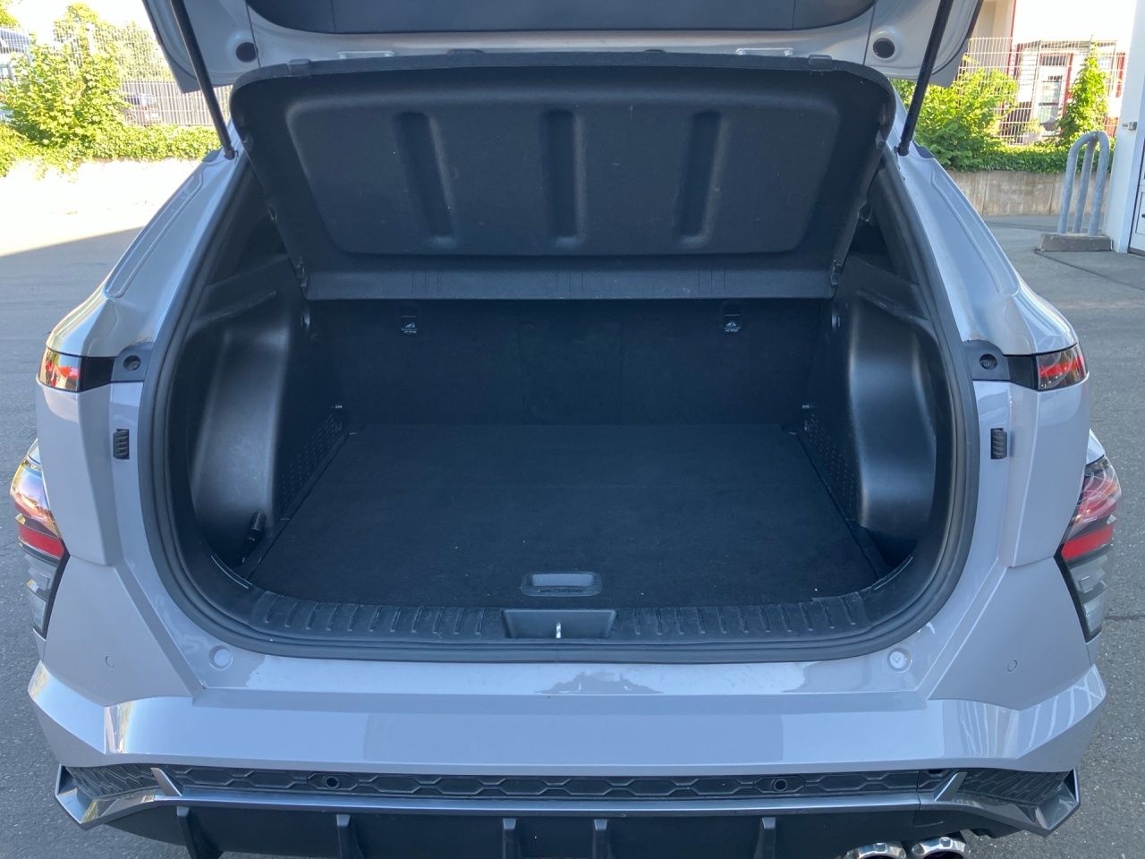 Fahrzeugabbildung Hyundai KONA N-LINE DISTRONIC+LED+AMBIENTE+KAMERA+KEYL