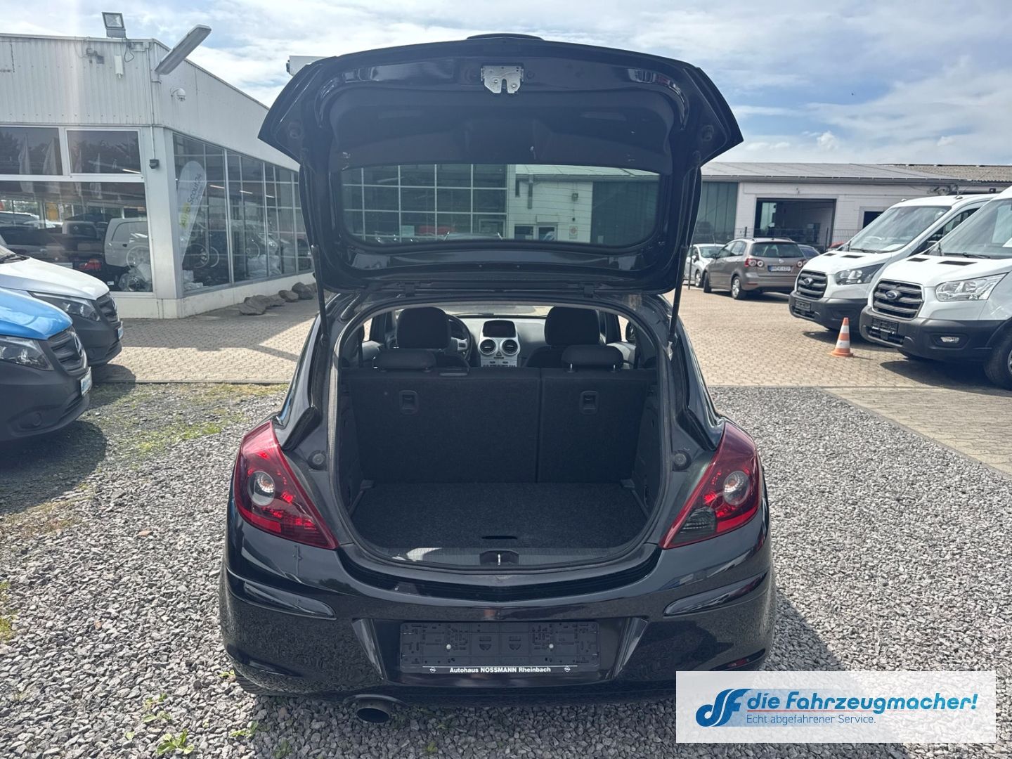 Fahrzeugabbildung Opel Corsa D Sport 1.2 Klimaautom Temp Regensensor *E