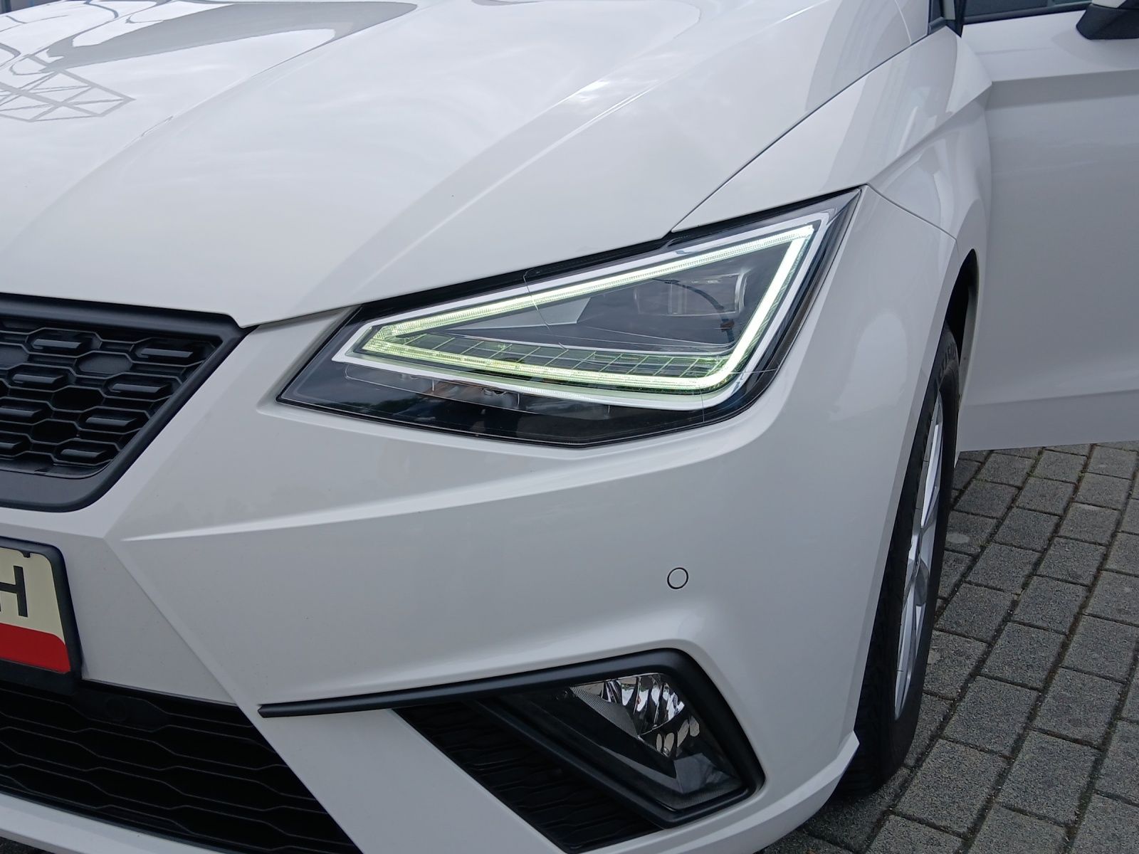Fahrzeugabbildung SEAT Ibiza TSI Style LED VC GRA RFK SH