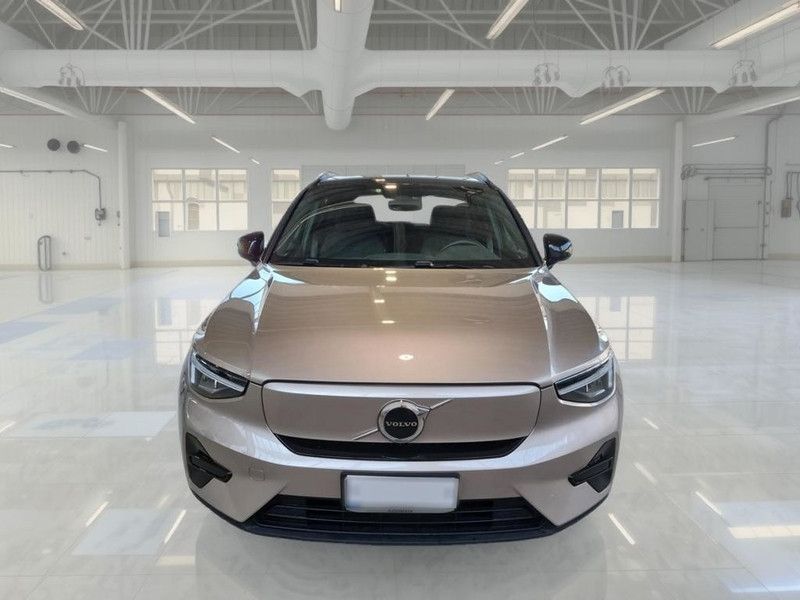 Volvo VOLVO XC40 SINGLE MOTOR PLUS SUV imagem 2