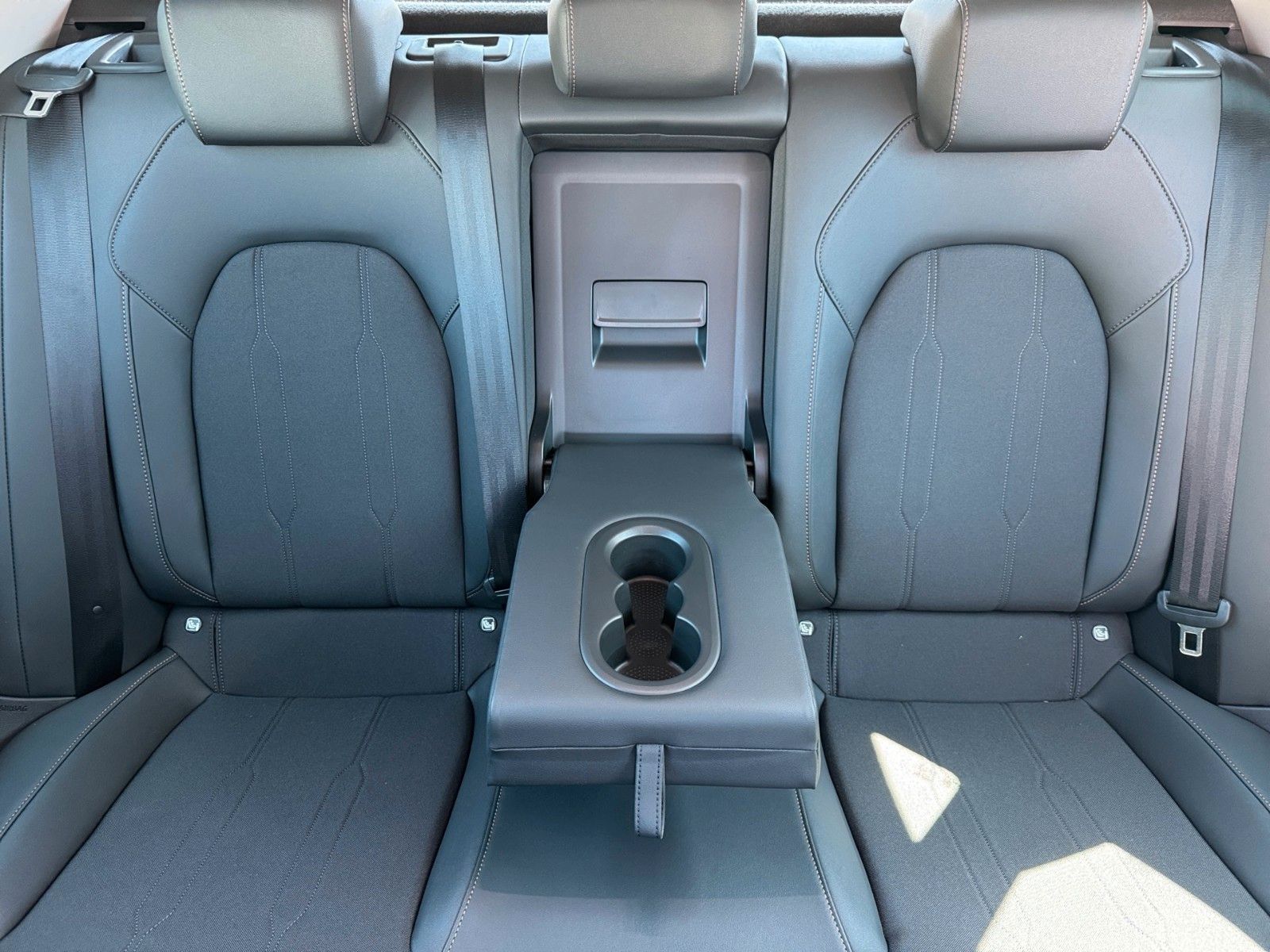 Fahrzeugabbildung CUPRA Leon 1.5 eTSI