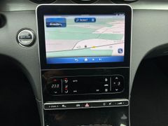 Fahrzeugabbildung Mercedes-Benz C 200d T 9G-TRONIC Avantgarde AHK NAVI R-CAM