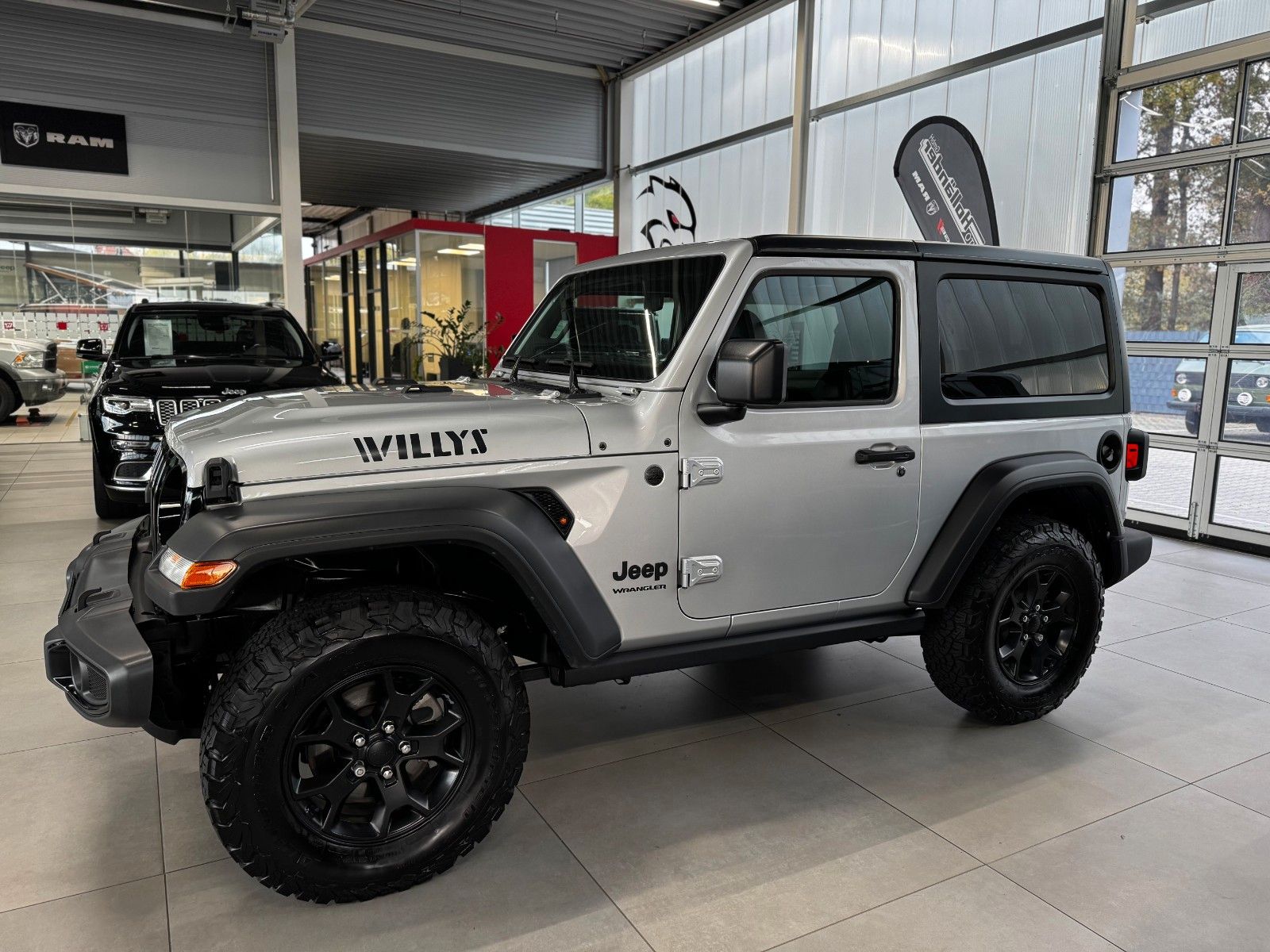 Fahrzeugabbildung Jeep Wrangler WILLYS 2.0 T-GDI 4x4 AHK GARANTIE*