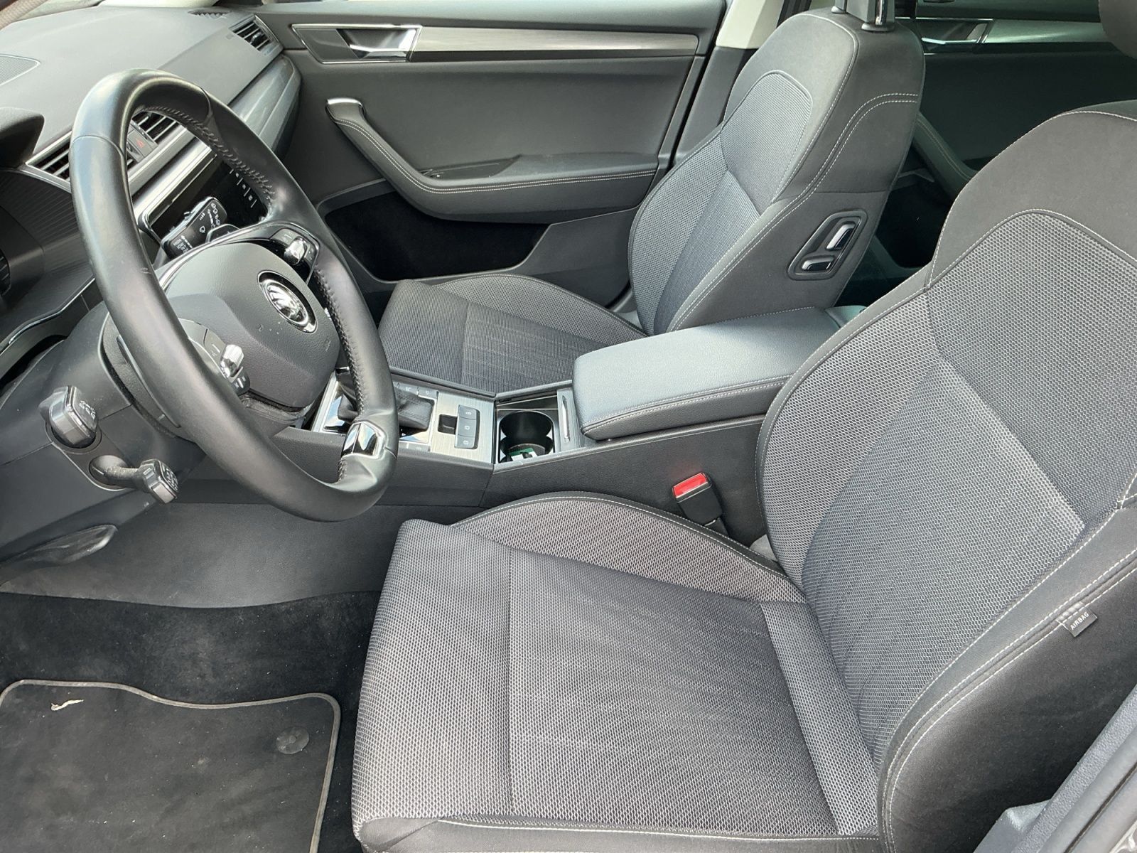 Skoda Superb - Bild 12