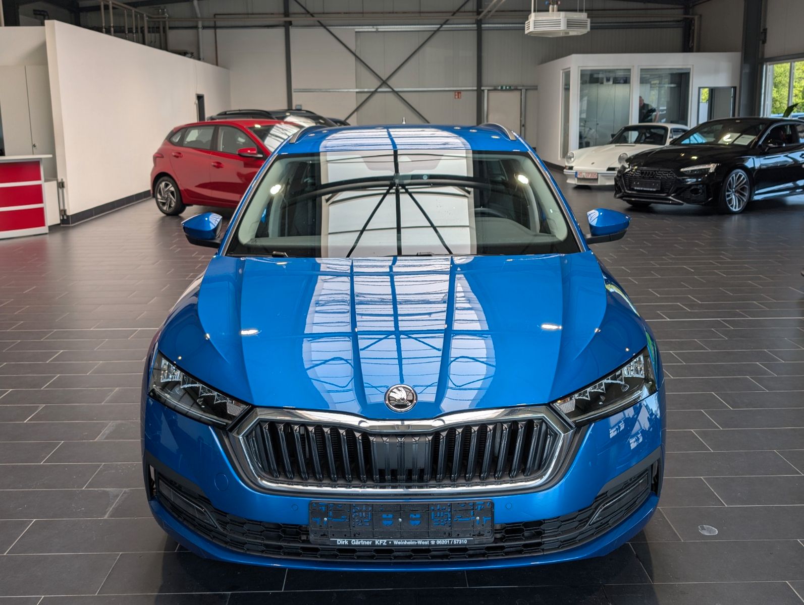 Skoda Octavia Combi 2.0 TDI DSG Ambition 8-fach foto 3
