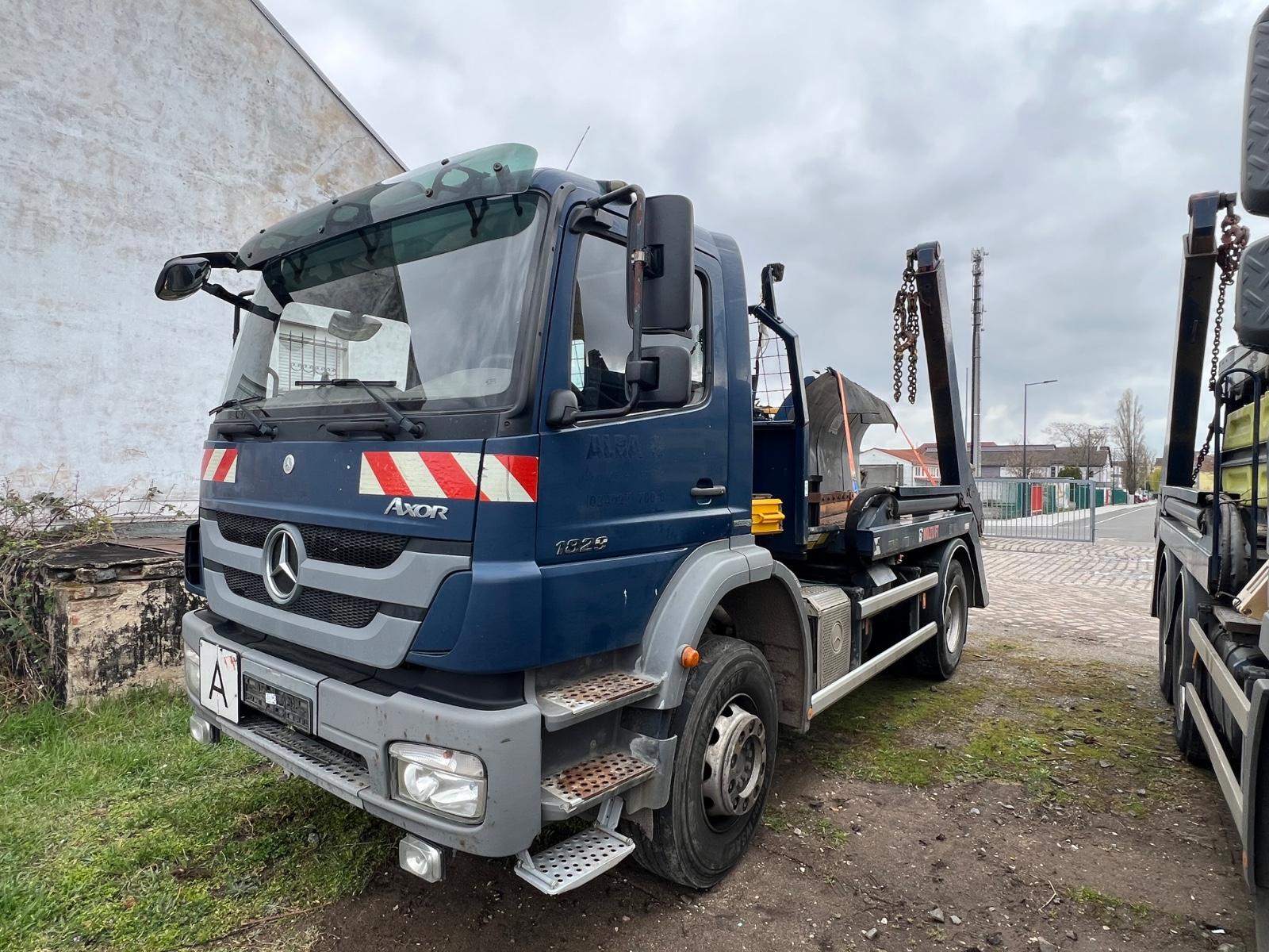 Mercedes-Benz Axor 1829 Absetzer