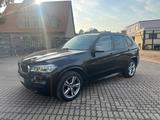 BMW X5 M50 M50d Panorama Headup LED DAB 360° VOLL