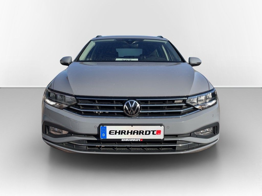Volkswagen Passat Variant - Bild 2