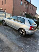 Audi a3 1.6 frischen tüv wenig gelaufen - gebrauchte Audi A3 aus dem Jahr 2001