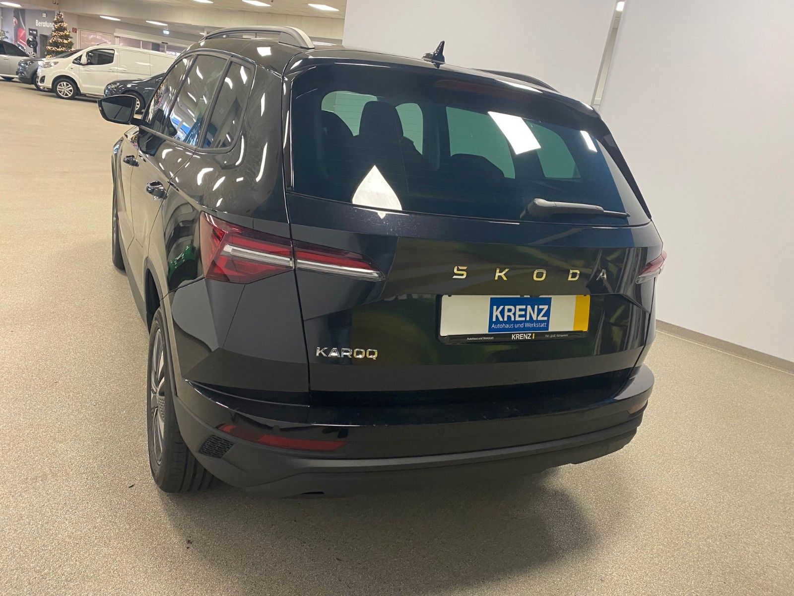 Fahrzeugabbildung SKODA Karoq 1.5 TSI DSG+Garantie 2030 oder 100tKM+NAVI