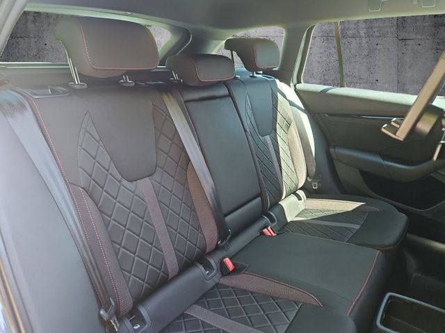 Octavia Combi RS 2.0 TSI DSG 195 kW
