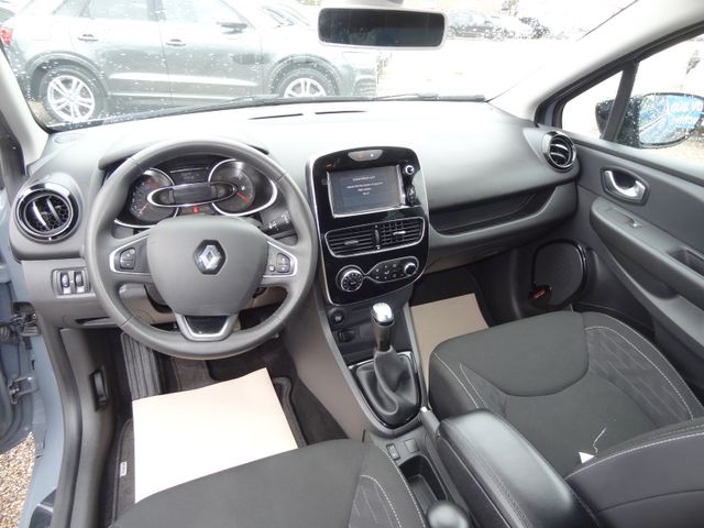 Fahrzeugabbildung Renault Clio IV Limited/Navi/51.000km/Garantie/SitzH/PDC