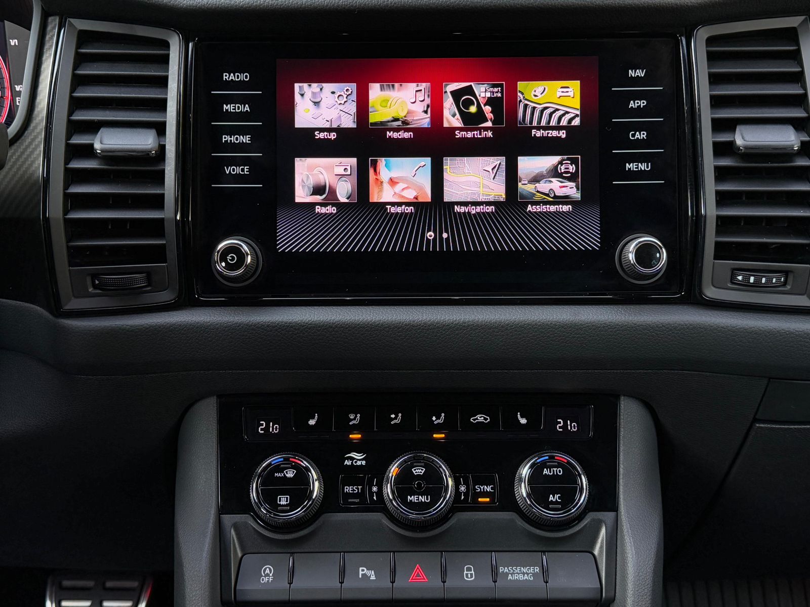 Fahrzeugabbildung SKODA Kodiaq 2.0 TSI 4x4 DSG Sportline MATRIX+SHZ+KAM+