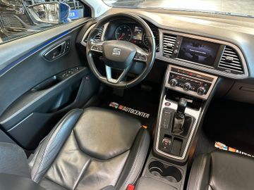 Seat Leon ST *Keyless*Pano*SpurHT*AHK*LED*Ambiente*