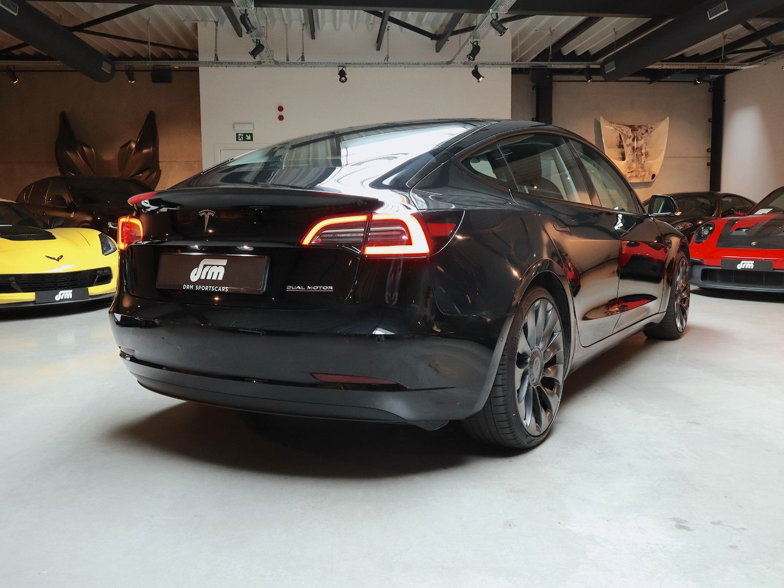 Tesla Model 3 Performance AWD imagem 3