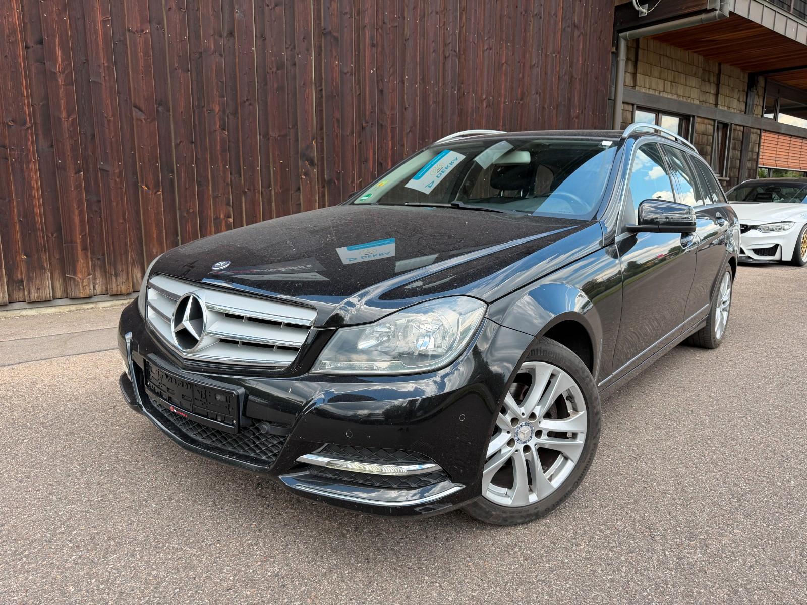 Mercedes-Benz C180 CGI T-Modell **SHZ/LEDER**