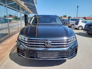 Volkswagen Touareg - 7